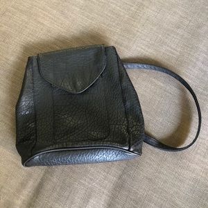 ABERCROMBIE & FITCH - Black Animal Print Backpack